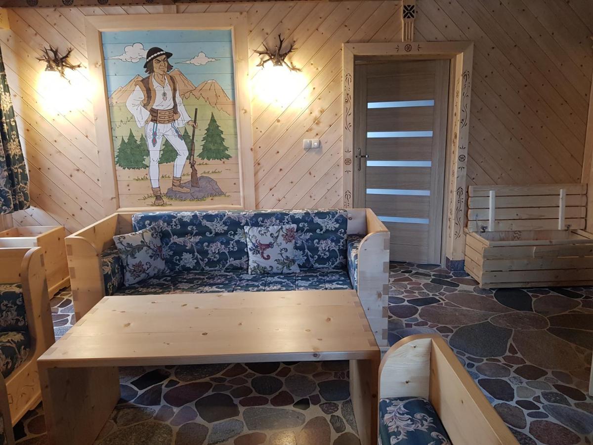 Chata Goralska I Pokoje Goscinne チェホチネク エクステリア 写真