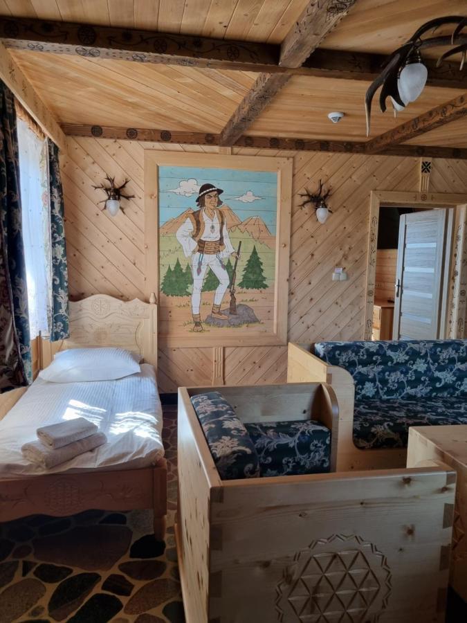 Chata Goralska I Pokoje Goscinne チェホチネク エクステリア 写真